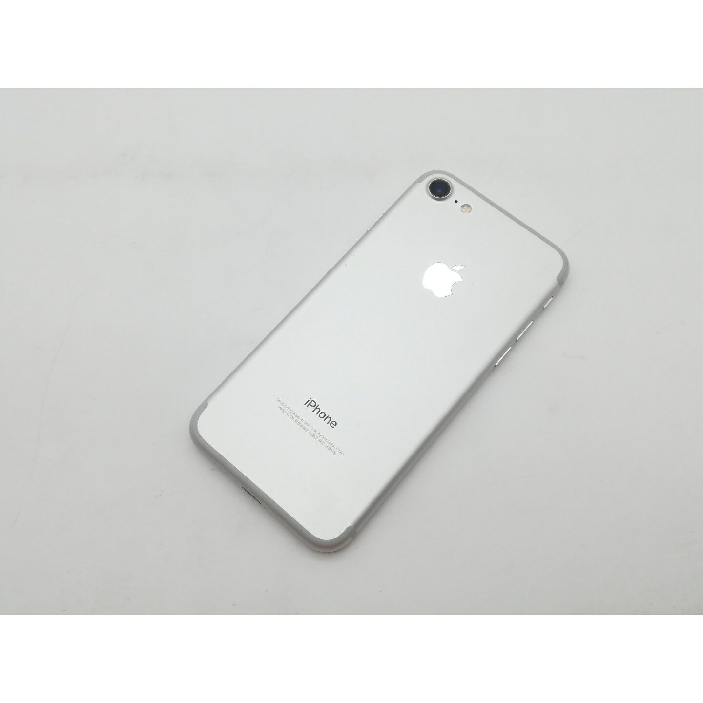 Apple docomo  iPhone 7 32GB シルバー MNCF2J/A保証期間1ヶ月