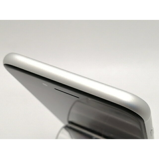 【中古】Apple iPhone SE（第2世代） 64GB ホワイト （国内版SIMロックフリー） MX9T2J/A【大須2】保証期間1ヶ月【ランクC】