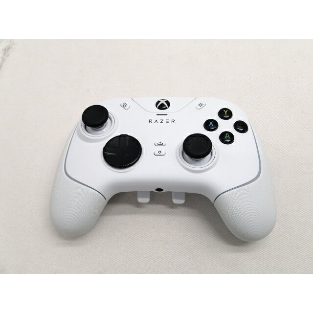 【中古】Razer Wolverine V2 Chroma (RZ06-04010200-R3M1) ホワイト【仙台駅東口】保証期間1週間