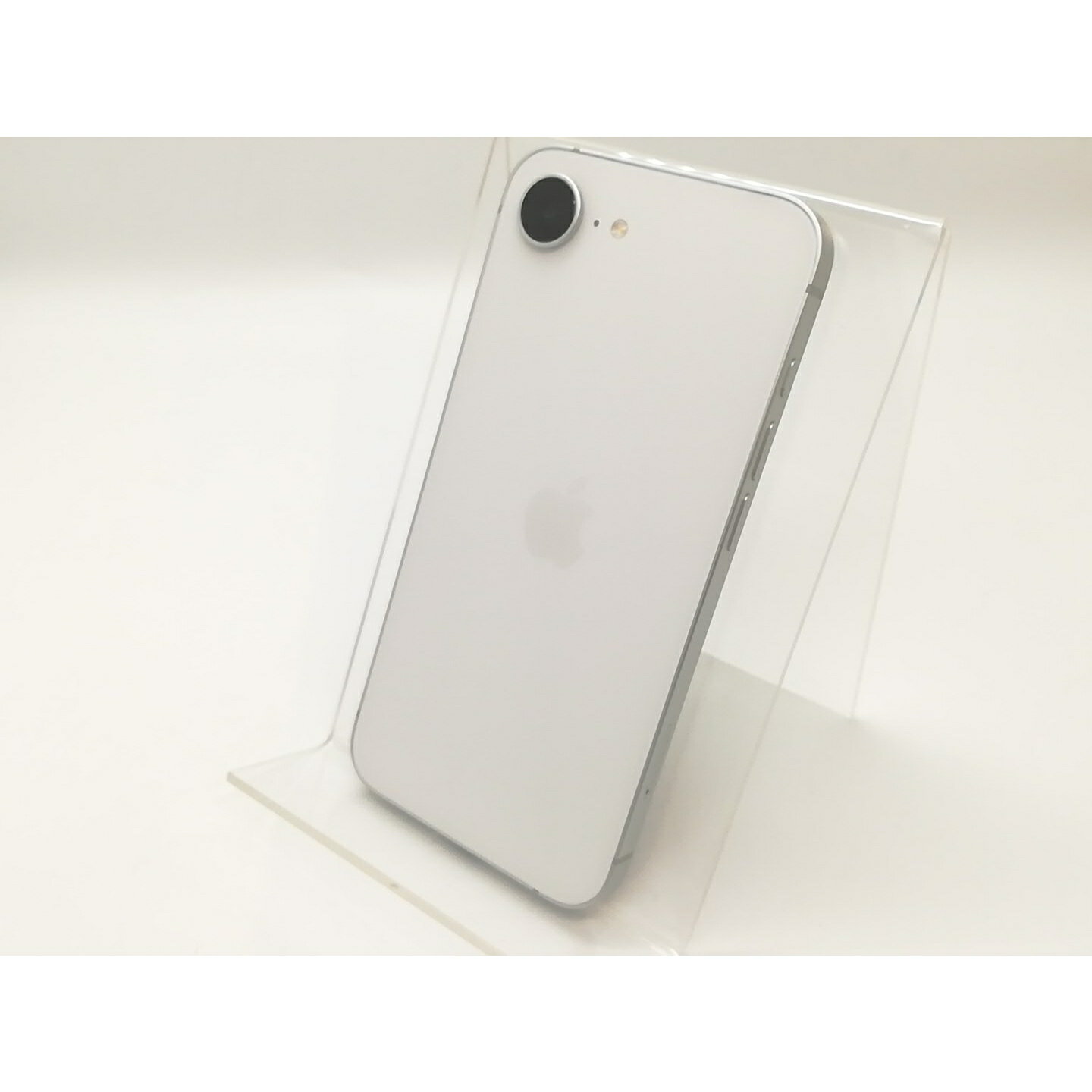 【中古】Apple ymobile 【SIMフリー】 iPhone 16e 256GB ホワイト MD1W4J/A【秋葉4号】保証期間1ヶ月【ランクA】