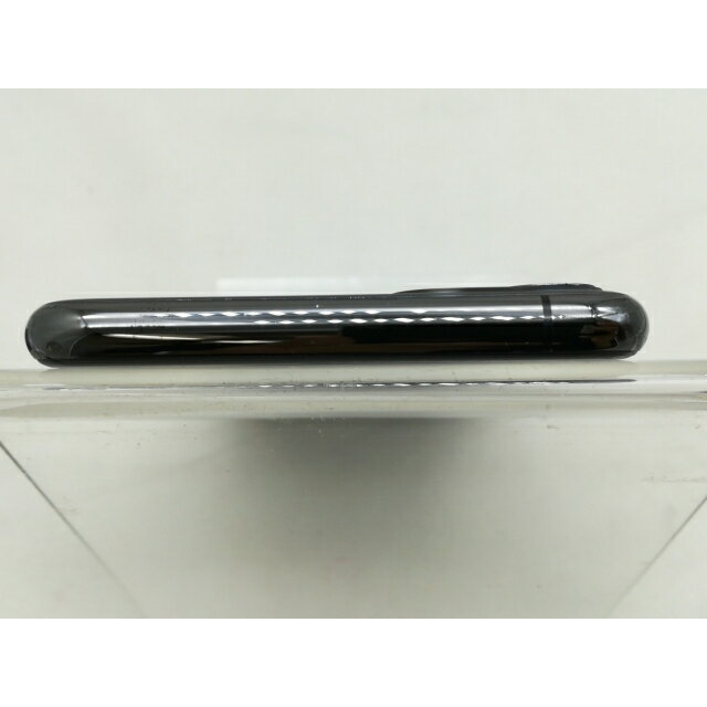 【中古】Apple SoftBank 【SIMロック解除済み】 iPhone 11 Pro Max 256GB スペースグレイ MWHJ2J/A【川崎】保証期間1ヶ月【ランクA】