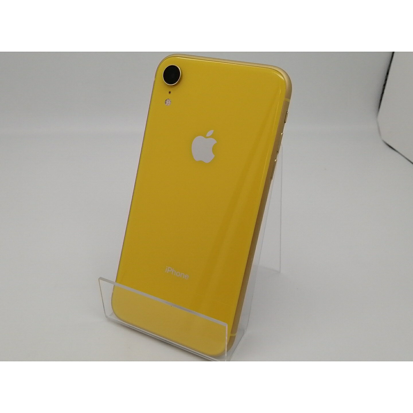 【中古】Apple docomo 【SIMロック解除済み】 iPhone XR 64GB イエロー MT082J/A【秋葉5号】保証期間1ヶ月【ランクA】