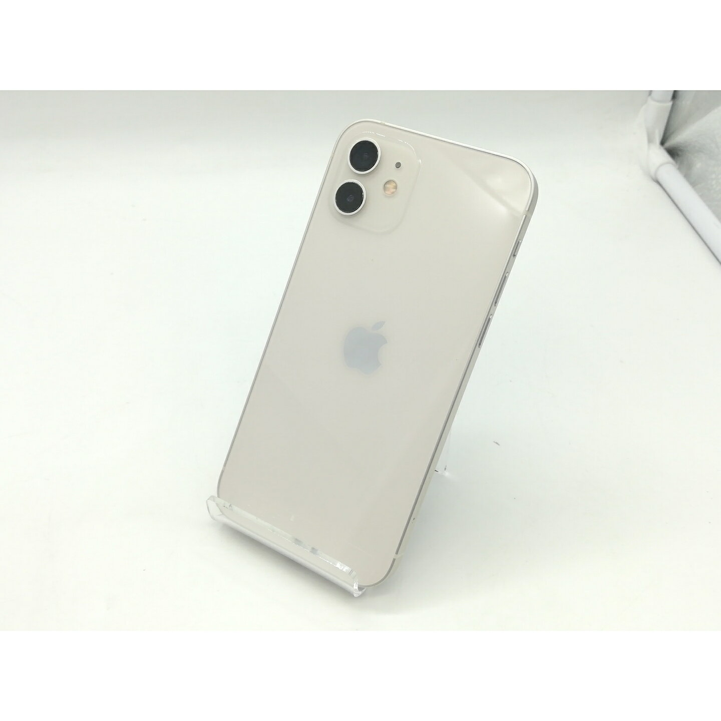 【中古】Apple au 【SIMロック解除済み】 iPhone 12 64GB ホワイト MGHP3J/A【福岡筑紫】保証期間1ヶ月【ランクC】
