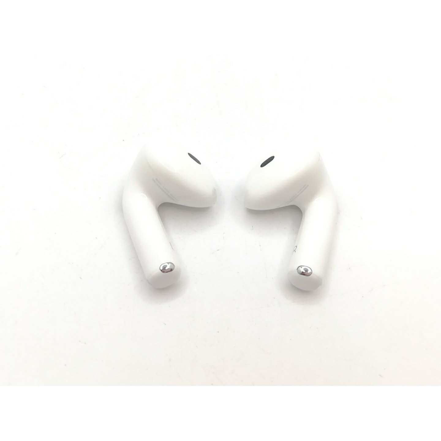 【中古】Apple AirPods 4 アクティブノイズキャンセリング搭載モデル MXP93J/A【熊本】保証期間1週間