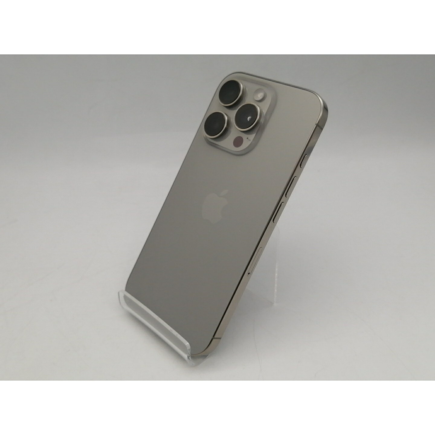 【中古】Apple 海外版 【SIMフリー】 iPhone 16 Pro 128GB ナチュラルチタニウム【町田】保証期間1ヶ月【ランクA】