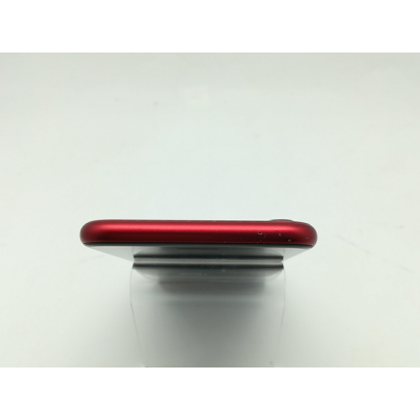 【中古】Apple au 【SIMフリー】 iPhone SE（第3世代） 64GB (PRODUCT)RED MMYE3J/A【三宮センター】保証期間1ヶ月【ランクB】