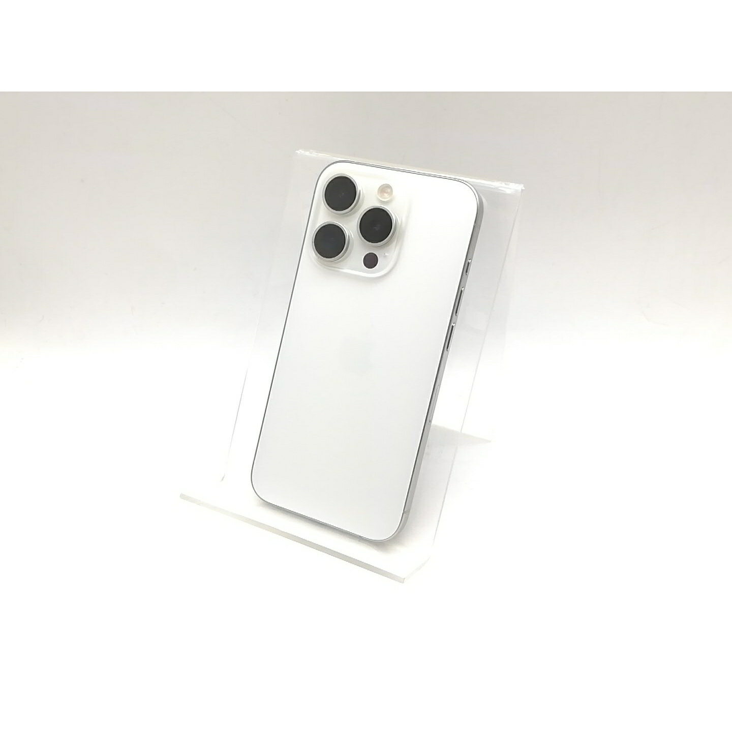 【中古】Apple 国内版 【SIMフリー】 iPhone 15 Pro 256GB ホワイトチタニウム MTUD3J/A【吉祥寺】保証期間1ヶ月【ランクB】