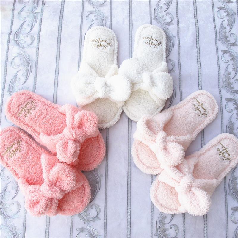 ルームシューズ レディース スリッパ リボン モコモコ タオル地 持ち運び ゴールド 刺繍 柔らかい 静音..