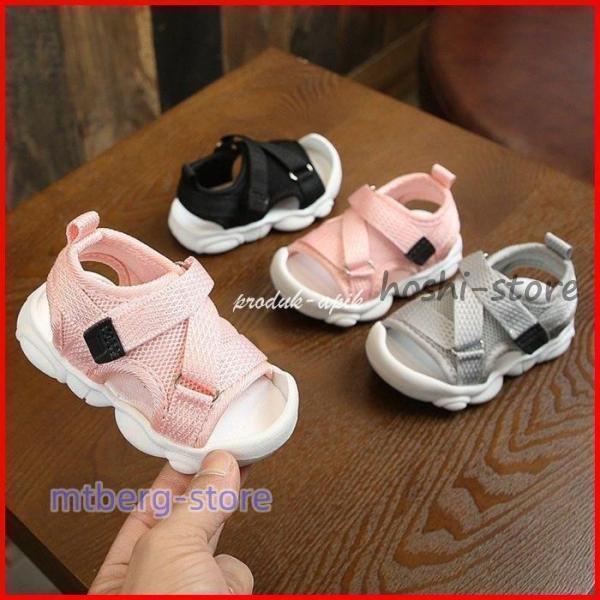 これからの季節にぴったりのサンダルです。?愛着度No.1サンダル!夏絶対の必需品！可愛さだけでなく、履きやすさにもこだわりました。素材：アッパー：合成皮革ソール：ゴム※サイズ表記は目安です。誤差はご了承ください。靴の内寸＝足長＋ 0.5cm-1cm　の方法でサイズをご選んでください。足長の測り方は1番長い指先から、かかとまでを直線で測った値です。　実商品とPC画面では、多少見た目の色に違いがございます。着用に問題のない製法のほつれ、商品の性質上、開封された商品?一度でも着用されました商品の返品?交換は一切お受け致しません。初期不良