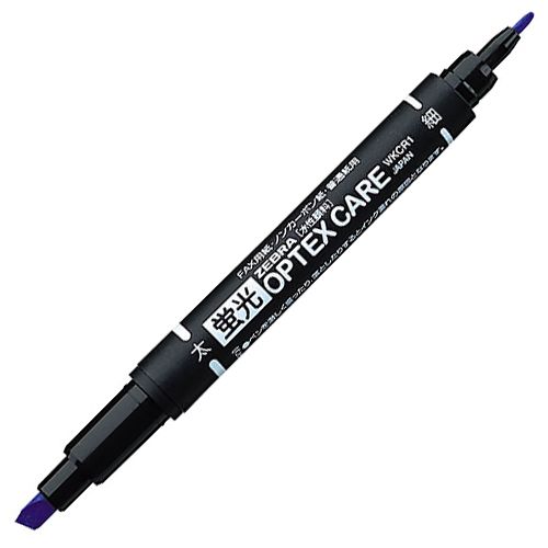 【イージャパンモール】【返品・交換・キャンセル不可】 必ず2通目のメールをご確認ください。 ※本商品は熨斗・包装（ラッピング）はお承り出来ない商品となります。※商品はご注文（ご決済）後、2-3営業日で発送（土・日・祝日除く）となります。※配送業者と契約がないため、送付先が北海道・沖縄・離島の場合キャンセルとさせていただきます。※発送予定日は、在庫がある場合の予定日となります。 ※在庫がない場合には、キャンセルとさせて頂きます。 ※納期が遅れます場合には改めてご連絡させて頂きます。※ご注文確定後でのキャンセルやお届け先の変更等はお承りできませんのでご注意ください。 また、交換・返品はお承りできません。 ※商品のお写真はイメージ画像です。 概要 【使い切りタイプ】感熱紙の上からなぞっても文字が消えません。 仕様 タイプ 使い切りタイプ インク種類 水性顔料 インク色 ダークブルー 芯の太さ 太字・細字 芯形状 太字：角芯、細字：丸芯 線幅 太字：4.0mm、細字：0.8〜1.1mm 全長 133.9mm 軸径 10.8mm 重量 8.1g シリーズ名 オプテックスケア JANコード 4901681347018 環境商品 プラスチックの再利用72％エコマーク認定番号：17112170 【メーカー・製造または販売元】ZEBRA【広告文責】株式会社イージャパンアンドカンパニーズ 072-875-6666《ご注意ください》 ※本商品はキャンセル・返品・交換不可の商品です。 ※商品はご注文後、1週間前後でお届けとなります。 ※商品の性質上、返品・交換・キャンセルはお受けできません。 　不良品、内容相違、破損、損傷の場合は良品と交換いたします。 　但し、商品到着から3日以内にご連絡をいただけない場合、交換いたしかねますのでご注意ください。 ※商品がリニューアルしている場合、リニューアル後の商品にてお届けとなる場合がございます。[関連キーワード：文房具 筆記具 蛍光ペン 蛍光ペン 本体]【イージャパンショッピングモール】内のみのお買い物は、送料一律でどれだけ買っても同梱する事が出来ます。※ただし、一部地域（北海道・東北・沖縄）は除きます。※商品に記載されています【イージャパンショッピングモール】の表記を必ずご確認下さい。【イージャパンショッピングモール】の表記以外で記載されている商品に関しまして、一緒にお買い物は出来ますが、別途送料を頂戴します。また、別便でのお届けとなりますのでご了承下さい。※全商品、各商品説明に記載されています注意書きを必ずお読み下さい。※それぞれの【○○館】ごとに、送料等ルールが異なりますので、ご注意下さい。※ご注文確認メールは2通送信されます。送料等の変更がございますので、当店からのご注文確認メール（2通目)を必ずご確認ください。