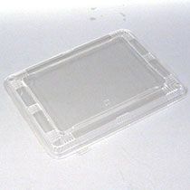 【イージャパンモール】【返品・交換・キャンセル不可】 必ず2通目のメールをご確認ください。 ※本商品は熨斗・包装（ラッピング）はお承り出来ない商品となります。※商品はご注文（ご決済）後、2-5営業日で発送（土・日・祝日除く）となります。※配送業者と契約がないため、送付先が北海道・沖縄・離島の場合キャンセルとさせていただきます。※発送予定日は、在庫がある場合の予定日となります。 ※在庫がない場合には、キャンセルとさせて頂きます。 ※納期が遅れます場合には改めてご連絡させて頂きます。※本商品はメーカー取り寄せ商品となります。 流動在庫となりますためお手配時に在庫がない場合はキャンセルとさせていただきます。 在庫と納期のご確認が必要な場合は事前にお問い合わせください。 ※ご注文確定後でのキャンセルやお届け先の変更等はお承りできませんのでご注意ください。 また、交換・返品はお承りできません。 ※商品のお写真はイメージ画像です。概要 T−箱弁　26−20用フタ 仕様 種類 弁当容器 寸法 W241×D194mm フタ高さ 18mm 材質 OPS 電子レンジ 不可 生産国 日本 その他仕様 ●箱弁26−20用フタ JANコード 4549379423073 【メーカー・製造または販売元】エフピコ【広告文責】株式会社イージャパンアンドカンパニーズ 072-875-6666《ご注意ください》 ※本商品はキャンセル・返品・交換不可の商品です。 ※商品の性質上、返品・交換・キャンセルはお受けできません。 　不良品、内容相違、破損、損傷の場合は良品と交換いたします。 　但し、商品到着から3日以内にご連絡をいただけない場合、交換いたしかねますのでご注意ください。 ※商品がリニューアルしている場合、リニューアル後の商品をお届けします。[関連キーワード：衣料・生活用品 飲食用品 簡易食器 フードパック]