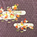 【中古】紫色地に菊花と亀甲紋の金彩着物はぎれ