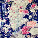 【中古】青色地に花扇子が豪華な着物はぎれ