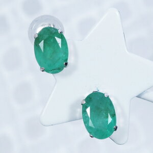 K18WG エメラルドピアス オーバルカット 18金 ホワイトゴールド