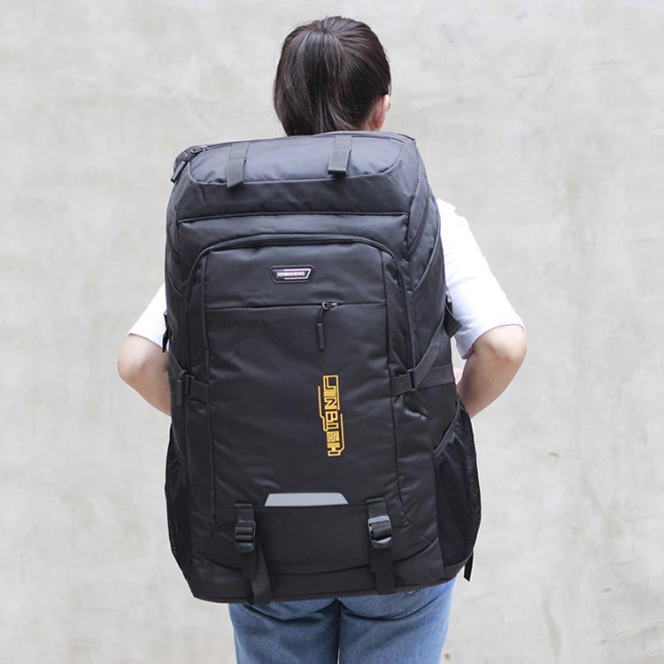 送料無料 リュック 80L大容量 防水 撥水 軽量 リュックサック アウトドア 登山 旅行 バッグ バックパック メンズ レディース 防災 登山用リュック 出張 黒 大人 大学生 高校生 丈夫 通勤 ビジネス 大きい ビッグサイズ 山登り ハイキング 遠足 2