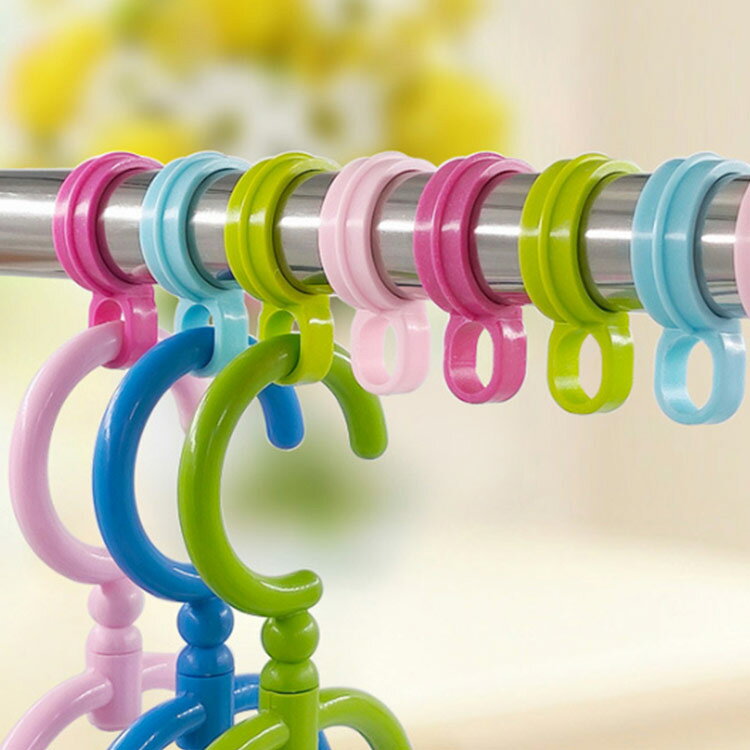 ジャパンSelectの50個セット ハンガーストッパー カラフル ハンガーホルダー ハンガーキャッチャー 洗濯用品 ハンガー ストッパー 物干し クリップ 簡単装着 ハンガー 飛ばない 固定 安定 送料無料｜アングル2