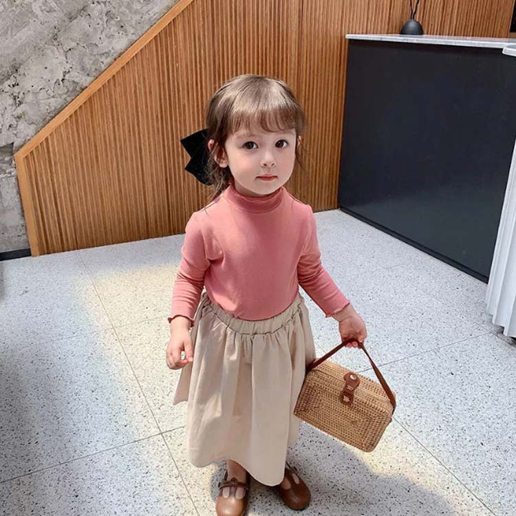 ジャパンSelectのTシャツ キッズ ハイネック 長袖 インナーシャツ タートルネック フリル 子供服 女の子 秋冬 トップス 幼稚園 小学生 防寒 暖かい 柔らかい プルオーバー 暖かい 無地 部屋着 可愛い 90 100 110 120 130 140 送料無料｜アングル3