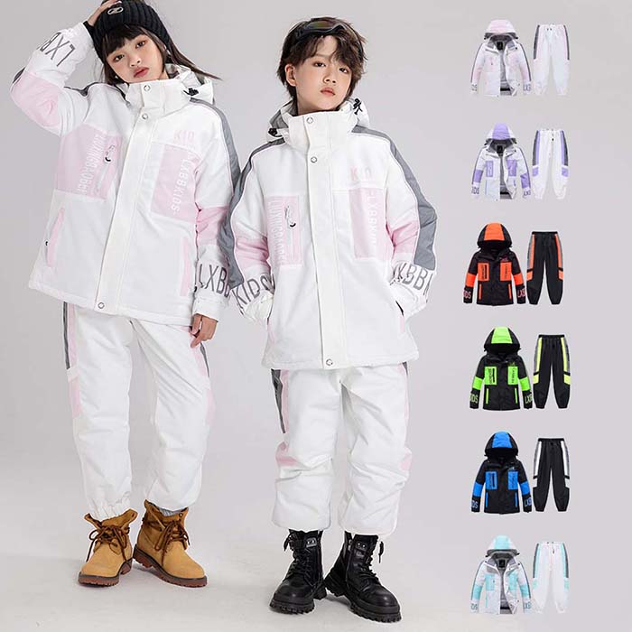 商品名子供 スキーウェア パンツ 上下セット スノーボードウェア スノボウェア スノボーウェア スノーウェア ボードウェア※ジャケットとパンツ以外は付属しませんのでご注意ください。商品説明水の浸透に強い撥水性耐水性に優れた素材汗などの水蒸気を逃がす透湿性を兼ね備えた素材機能性だけでなく快適な着心地も実現※実寸とは測り方が異なります為、1〜2cmの誤差が生じる場合ががある事をあらかじめご了承ください。※商品画像は、素材や照明の具合や、お客様ご使用のパソコン、モニター等の環境により、実際とは色合いが異なる場合がございますが、予めご了承下さい。キーワード：スノーボード / スノボーウェア / ウィンタースポーツ / ボードウェア / スノーウェア /レディース / セットアップ / ブランド /2024/ 新作/ 防寒 カップル ペア お揃い スキーウェア スノーボードウェア カップル 上下セット 中綿 裏起毛 撥水 防風 ボードウェア スノボウェア スノボ ウェア スノボー コート パンツ ウエア キッズ ユニセックス 大きいサイズ ダウンジャケット ダウンコート 裏起毛 防寒着 フリース クリスマスプレゼント