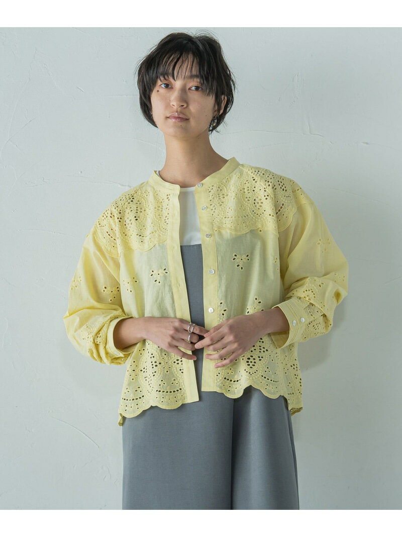 Rakuten - 【SALE／50%OFF】叶えるスカラップ刺繍クロップドシャツ≪手洗い可能≫ MAYSON GREY メイソングレイ トップス シャツ・ブラウス イエロー ホワイト ブルー【RBA_E】【送料無料】[Rakuten Fashion]