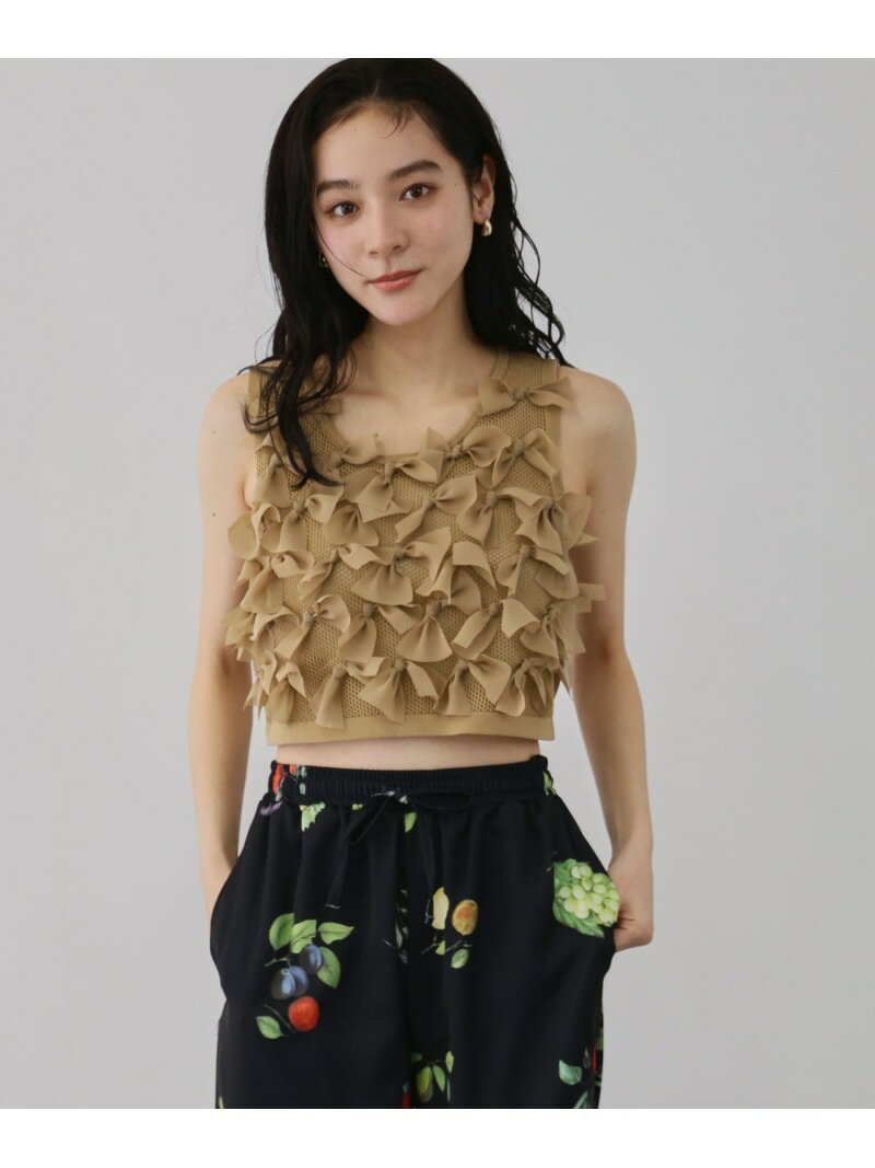 Rakuten - 【SALE／20%OFF】ブルーミングリボンニットベスト QUEENS COURT クイーンズコート ジャケット・アウター ダウンジャケット・ダウンベスト ベージュ ブラック ホワイト【RBA_E】【送料無料】[Rakuten Fashion]
