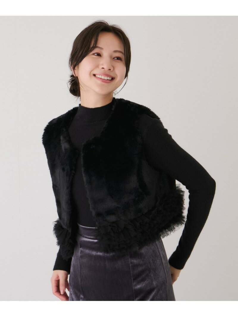 【SALE／30%OFF】裾フリルファーベスト JAYRO ジャイロ ジャケット・アウター その他のジャケット・アウター ブラック ホワイト ベージュ【RBA_E】【送料無料】[Rakuten Fashion]