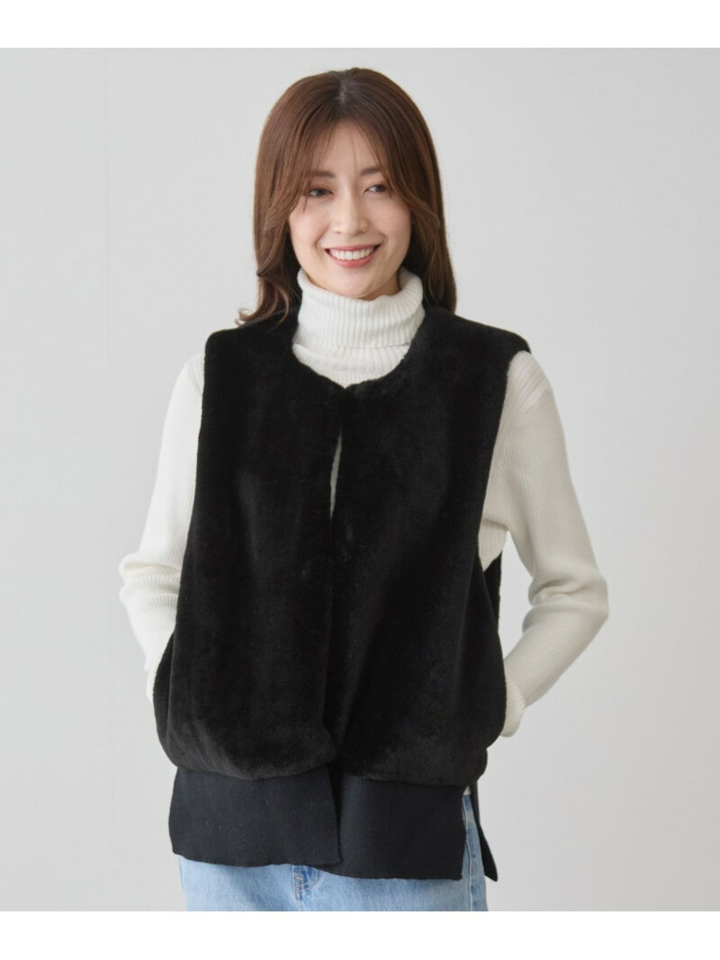 【SALE／20%OFF】リブ切替フェイクファーベスト JAYRO ジャイロ トップス ベスト・ジレ ホワイト ブラック グレー【RBA_E】【送料無料】[Rakuten Fashion]
