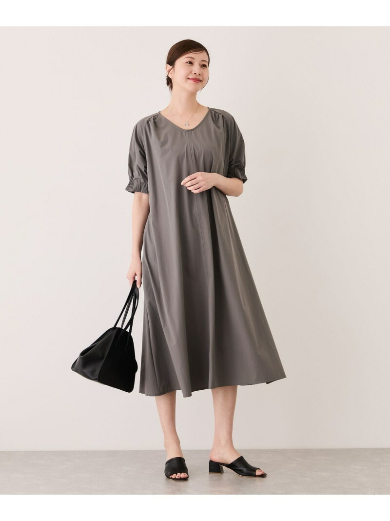 樂天商城 - 【SALE／20%OFF】ショルダーギャザーワンピース JAYRO ジャイロ ワンピース・ドレス ワンピース ブラック グレー ブルー【RBA_E】【送料無料】[Rakuten Fashion]