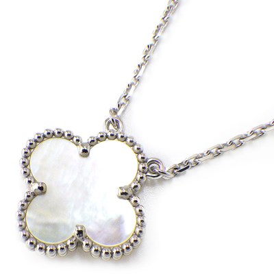 【最大1万円OFFクーポン＆P2倍】 ヴァンクリーフ＆アーペル Van Cleef & Arpels ネックレス ヴィンテージ アルハンブラ スモールモデル VCARF48700 ホワイト シェル K18WG 白 【中古】のサムネイル