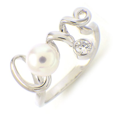 ミキモト MIKIMOTO リング Love ラブ 1ポイント パール 5.5mm珠 1ポイント ダイヤモンド K18WG 11号 【中古】