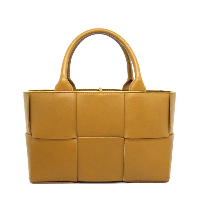 【最大3万円OFFクーポン配布中】 ボッテガ・ヴェネタ BOTTEGA VENETA ハンドバッグ ミニ アルコ トート マキシイントレチャート 709337 キャメル ラムスキン 【中古】