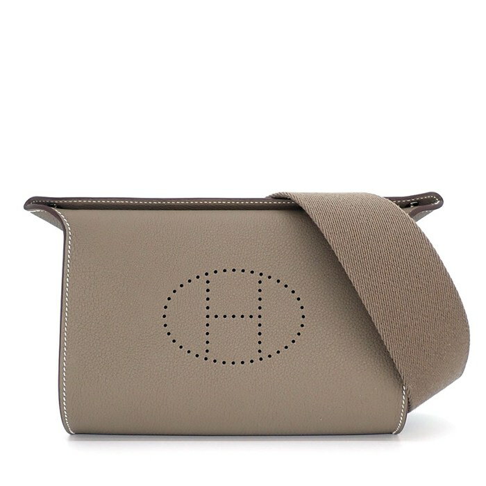乐天商城 - 【最大1万円OFFクーポン配布中&10日限定★ポイント3倍】 エルメス HERMES ショルダーバッグ・メッセンジャーバッグ ヴィドポッシュ W刻印 2024年 エトゥープ トゴ シルバー金具 【中古】
