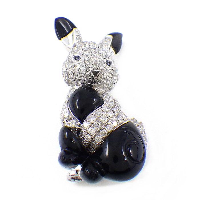 【ダイヤモンド オニキス サファイア】 ブローチ ラビット ウサギモチーフ パヴェ ダイヤモンド 計0.65ct オニキス サファイア 計0.02ct K18WG 【中古】