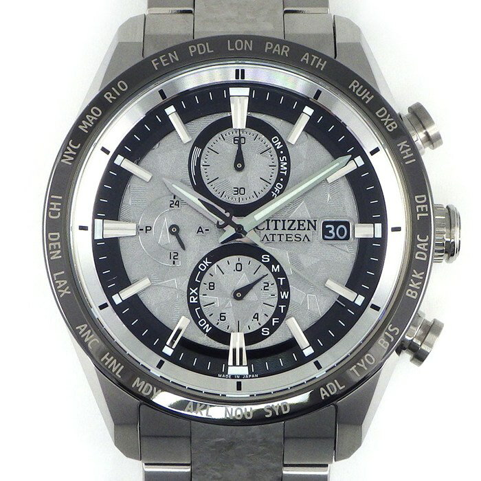 シチズン CITIZEN 腕時計 アテッサ アクトライン AT8284-61A/H800-A1CN20F 世界限定2,500本 デイデイト ワールドタイム表示 クロノグラフ 夜光 シルバー文字盤 チタン エコ・ドライブ (ソーラー) 【中古】