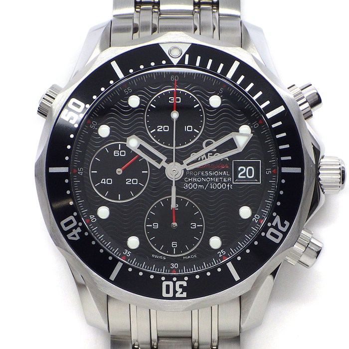 【5日限定★対象品3％OFF＆全品P3倍】 オメガ OMEGA 腕時計 シーマスター ダイバー 300M 213.30.42.40.01.001 デイト クロノグラフ スモールセコンド 回転ベゼル 夜光インデックス 夜光針 ギョーシェ ブラック文字盤 SS 自動巻き 【中古】
