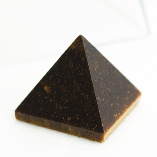 【★BLACKFRIDAY 年に一度の大型SALE★】限定品 タイガーアイ 虎目石 ピラミッド型 置物 大人 ケース付き 天然石 パワーストーン 開運 エジプト ヒーリング ブラウン 茶色 金運 ビジネス運