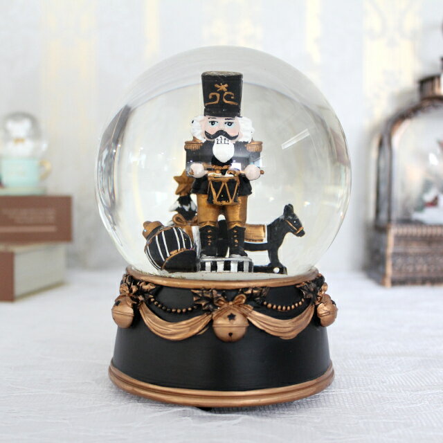 スノードームソルジャーブラック 11063【ハルモニア スノードーム お洒落 おしゃれ クリスマス装飾 クリスマス飾り クリスマスデコレーション アンティーク バレンタイン ホワイトデー 母の日 父の日 敬老の日 クリスマス xmas】