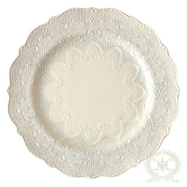 クリームレースプレート28cm（R）LC022【ハルモニア プレート 皿 食器 アンティーク 陶器 イタリア製 アフタヌーンティー ヌン活 父の日 母の日 敬老の日 クリスマス】のサムネイル