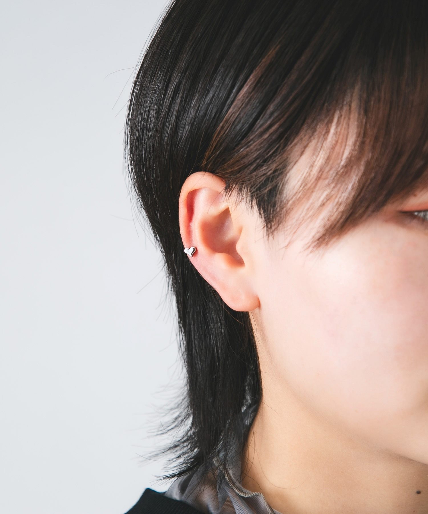 ハート モチーフ 18G ボディピアス 片耳用 Os accessory オズ【金属アレルギー対応】