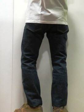 ONI DENIM 鬼デニム 日本製 20オンス シークレットデニム ローライズ 細めのストレート 鬼スラブクロス ONI546ZR オニデニム アメカジ インディゴ セルビッチ メンズ 経年変化 色落ち ワーク アメカジ 人気 おすすめ 誕生日 プレゼント バレンタイン バイク 送料無料