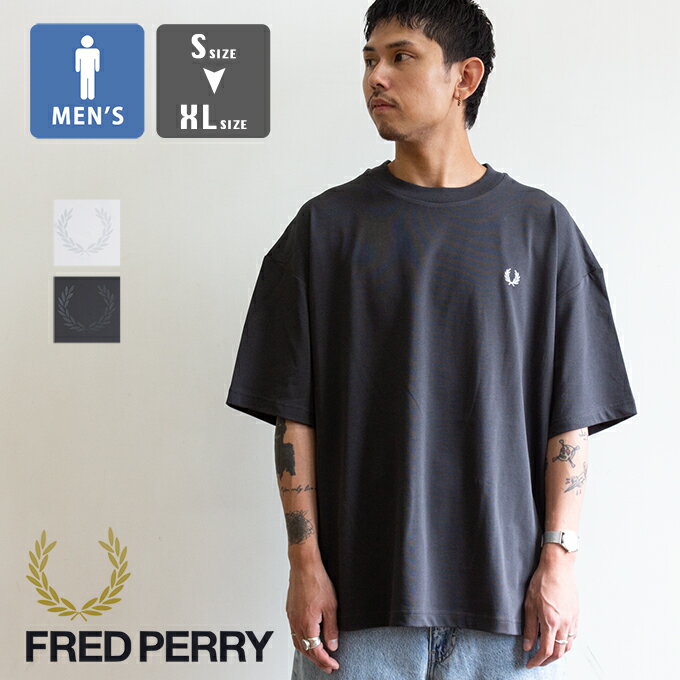乐天商城 - 【 FRED PERRY フレッドペリー 】 Back Print Laurel Wreath T-Shirt バックプリント ローレル リース プリント 半袖 Tシャツ M2474 / フレッドペリー 半袖Tシャツ バックプリント ローレルリース 月桂樹 丸首 クルーネック ワンポイント ローレル　刺繍 2026SUMMER