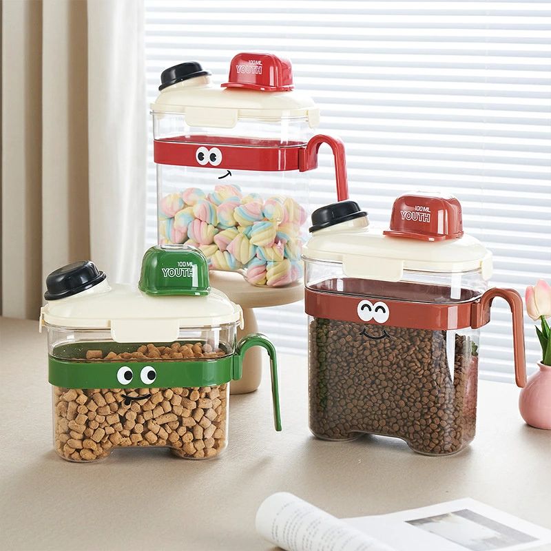 【商品コード】：y558347 【カラー】A B C D E F この商品について 【食品級PP材質】このフードストッカーは食品レベルのPP材質を使用、高品質で匂いなし、ペットの安全を守ります。 【お手入れ簡単】 オープンデザインバレルでお手入れ簡単。保存容器は丸洗いできて清潔に保てます。 【多目的コンテナ】 本商品はドッグフード、猫餌を保管するだけでなく、小麦粉、米、ナッツ、豆類、穀物、スナック、砂糖、その他の食品を保管することもできます。あらゆる種類のペットや人間の食料を入れるのに十分です。ご利用中に何かのご質問がございましたら、いつでもお気軽にお問い合わせください、25時間以内にご満足いただける解決策をお届けいたします。【商品コード】：y558347 【カラー】A B C D E F この商品について 【食品級PP材質】このフードストッカーは食品レベルのPP材質を使用、高品質で匂いなし、ペットの安全を守ります。 【お手入れ簡単】 オープンデザインバレルでお手入れ簡単。保存容器は丸洗いできて清潔に保てます。 【多目的コンテナ】 本商品はドッグフード、猫餌を保管するだけでなく、小麦粉、米、ナッツ、豆類、穀物、スナック、砂糖、その他の食品を保管することもできます。あらゆる種類のペットや人間の食料を入れるのに十分です。ご利用中に何かのご質問がございましたら、いつでもお気軽にお問い合わせください、25時間以内にご満足いただける解決策をお届けいたします。