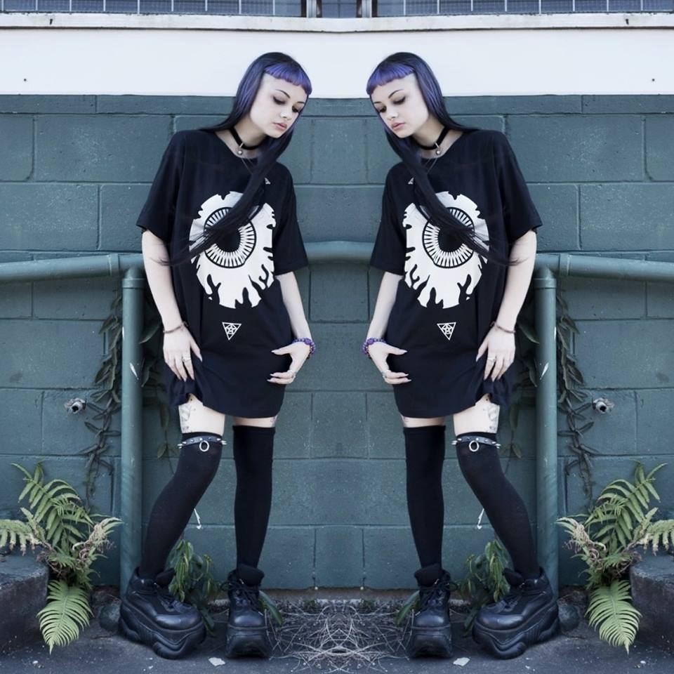 【楽天市場】long clothing(ロングクロージング)mishka(ミシカ)コラボ 目玉Tシャツ/ビッグTシャツ ロック パンク ファッション ロックtシャツ バンドtシャツ メンズ