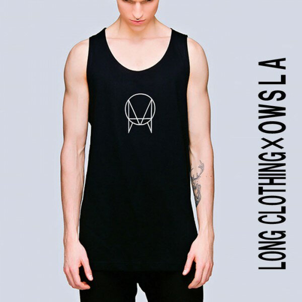 LONG CLOTHING ロングクロージング OWSLA タンクトップおすすめポイントLONG CLOTHING x OWSLAからタンクトップ。ロサンゼルスを拠点にしたDJ SKLILLEXが創設した音楽レーベル「OWSLA」とのコラボレーションラインです。ユニセックスで着用できる独特な世界観のグラフィックデザインがロンドンを中心にファッショニスタを虜にしています。 &#160;サイズ・素材素材 コットン 100% 生産 UNITED KINGDOM サイズM：胸:53cm丈:76cm サイズL：胸:56cm丈:76cm配送あす楽対象メンズ(mens)、レディース(ladys)ユニセックス（男女兼用）商品カテゴリーtシャツ、トップス、コットンtシャツ、メンズtシャツ、レディースtシャツ,ビックtシャツイメージポイントストリート,ROCK(ロック),モードファンの間で人気のLONG CLOTHING,フェスやライブシーンやクラブシーン、ストリート系,モード系,エモ系など幅広いシーンで着用されています。long clothing ロングクロージング ブランド紹介ブランド紹介ロンドン在住の若きデザイナーGARETH EMMETTと RHYS DAWNEYによって2008年に誕生。メインテーマにしているオカルトやウィッチクラフト、サタニズムなどを色濃く感じさせる独自のオリジナルラインはロング丈のスリムなシルエットと幾何学的に構成されたユニークなグラフィックを特徴としています。ロンドンのファッショニスタを瞬く間に虜にし、カルト的な人気になっています。また、BOY LONDONを復活させた原動力ともなったコラボなどで、ヨーロッパ全域のファッション・マガジンにも取り上げられるほど注目のストリートブランドですLONG CLOTHING ロングクロージング OWSLA タンクトップ関連商品 LONG CLOTHING ロングクロージング Enneagram グラフィックTシャツ ロック パンク ファッション ロックtシャツ ユニセックス BOY LONDON ボーイロンドン トップス メンズ ブランド レディース オーバーサイズ ビッグtシャツ バンドtシャツ7,560円LONG CLOTHING　ロングクロージング　ツートーンTシャツ/BLACK×WHITE　ユニセッス　ロックファッション　パンクテイスト　ユニセックス BOY LONDON ボーイロンドン BOYLONDON ロックTシャツ ストリート ロック系 通販 楽天6,480円BOY LONDON ボーイロンドン LONG CLOTHING イーグルロゴ ユニオンジャックのコラボTシャツ　タンクトップロック パンク ファッション ユニセックス ロックtシャツ(メンズ レディース ペアルック オーバーサイズ ビッグtシャツ バンドtシャツ)6,912円