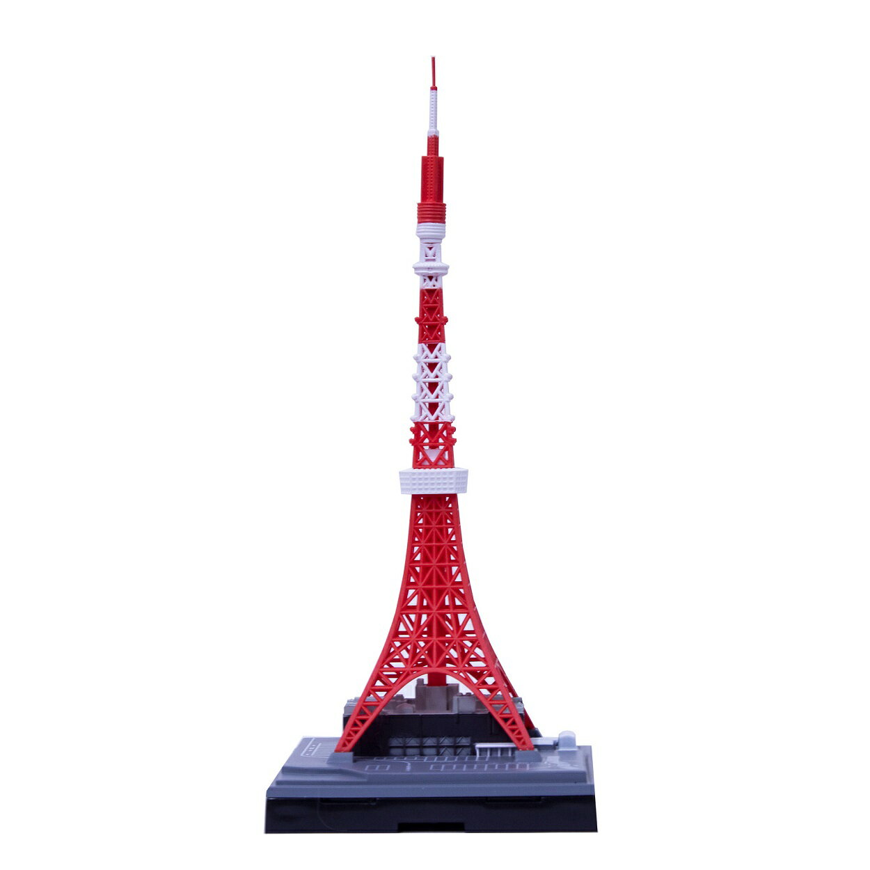 日本卓上開発のジオクレイパーです。 ・東京タワーを1/2500スケールにて単体販売いたします。 ・またパッケージも新たにしました。透明の筒型の天面のマークを日の丸モチーフに仕様を変えました。 ・「東京タワー」を手のひらサイズで超精巧の完成度で立体化し拡張ユニットの組み合わせで「東京の都市」を自由に再現する「世界で唯一」の商品です。 【仕様】高さ；133mm ・Scale=1/2500東京タワー本体×1 台座　×1 連結パーツ　× 1 ■ パッケージ；直径100mm・高さ170mmの透明の円筒です。 ※本製品の対象年齢は15歳以上です。