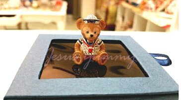 ヴェラ　ベラ　Duffy(ダッフィー)☆デコレーション・ダッフィー♪スワロフスキー　東京ディズニーリゾートお土産袋付き！【東京ディズニーシー限定】【お顔厳選】【DISNEY】