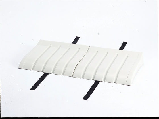 伊勢藤 エアコン室外機用カバー I-235 エアコン関連品 フィルター 空調家電用アクセサリー エア ...