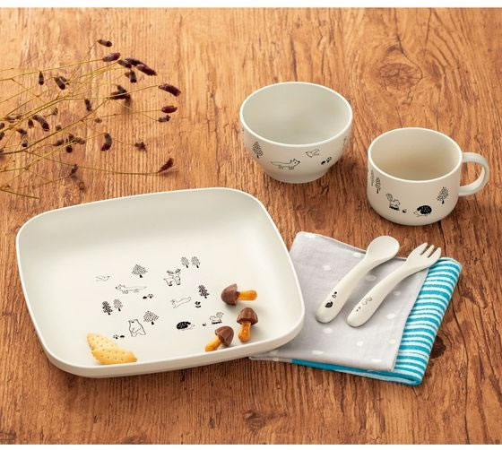 �ڤ����󤻡۵��ܻ��� ������֤��� ���� ���졼 ���� ���� �¿��� ���å��� �ơ��֥�