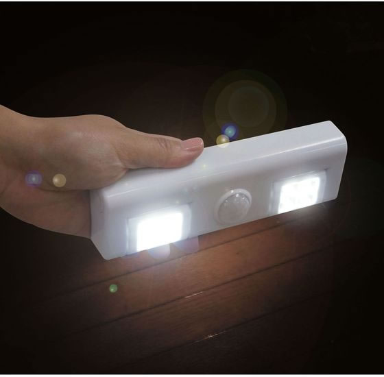 【お取り寄せ】トレードワン どこでもセンサーライト 角ピカ WH 10423 [2]