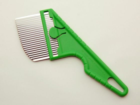 【お取り寄せ】富田刃物 仁作 雑草ブラシトンガリタイプ No.2511 根切り 草切り 草削り 農具 農業資材 園芸用品 作業用品 工具