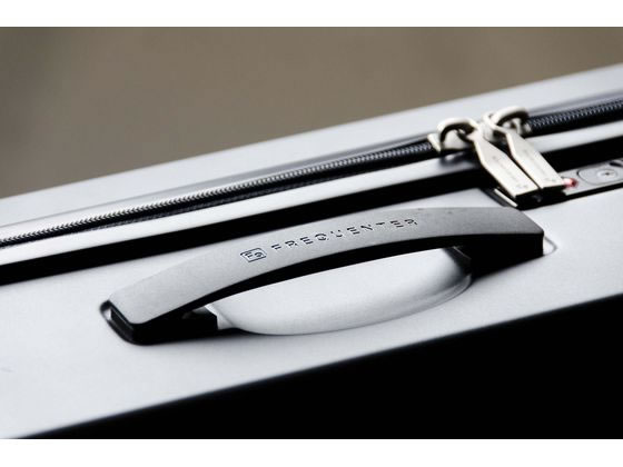 �ڤ����󤻡ۥ���ɡ��� LIEVE 4�إ���꡼ 57cm �ߥ�ȥ��꡼�� 1-252 MG ����꡼�Хå� �Хå� ���ѻ���